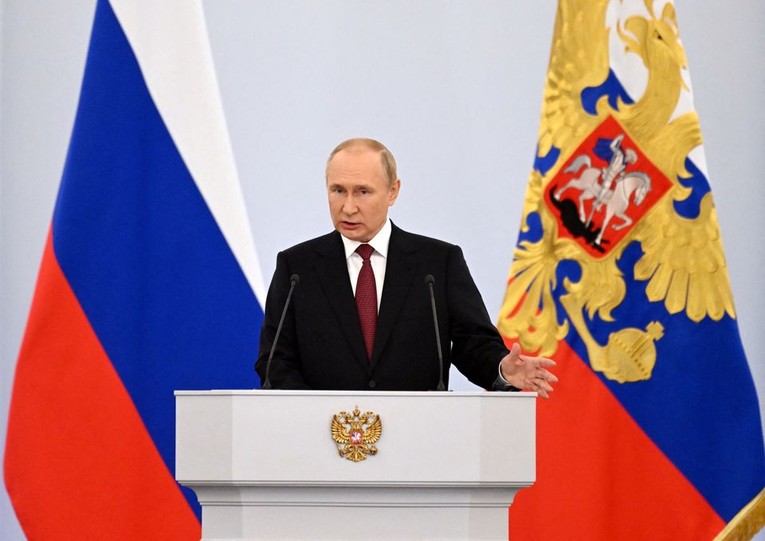 Tổng thống Nga Vladimir Putin phát biểu tại lễ sáp nhập ở thủ đô Moscow, ngày 30/9. Ảnh: Reuters