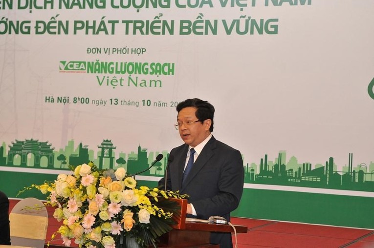 TS .Nguyễn Đức Hiển - Phó Trưởng Ban Kinh tế Trung ương phát biểu tại Hội thảo