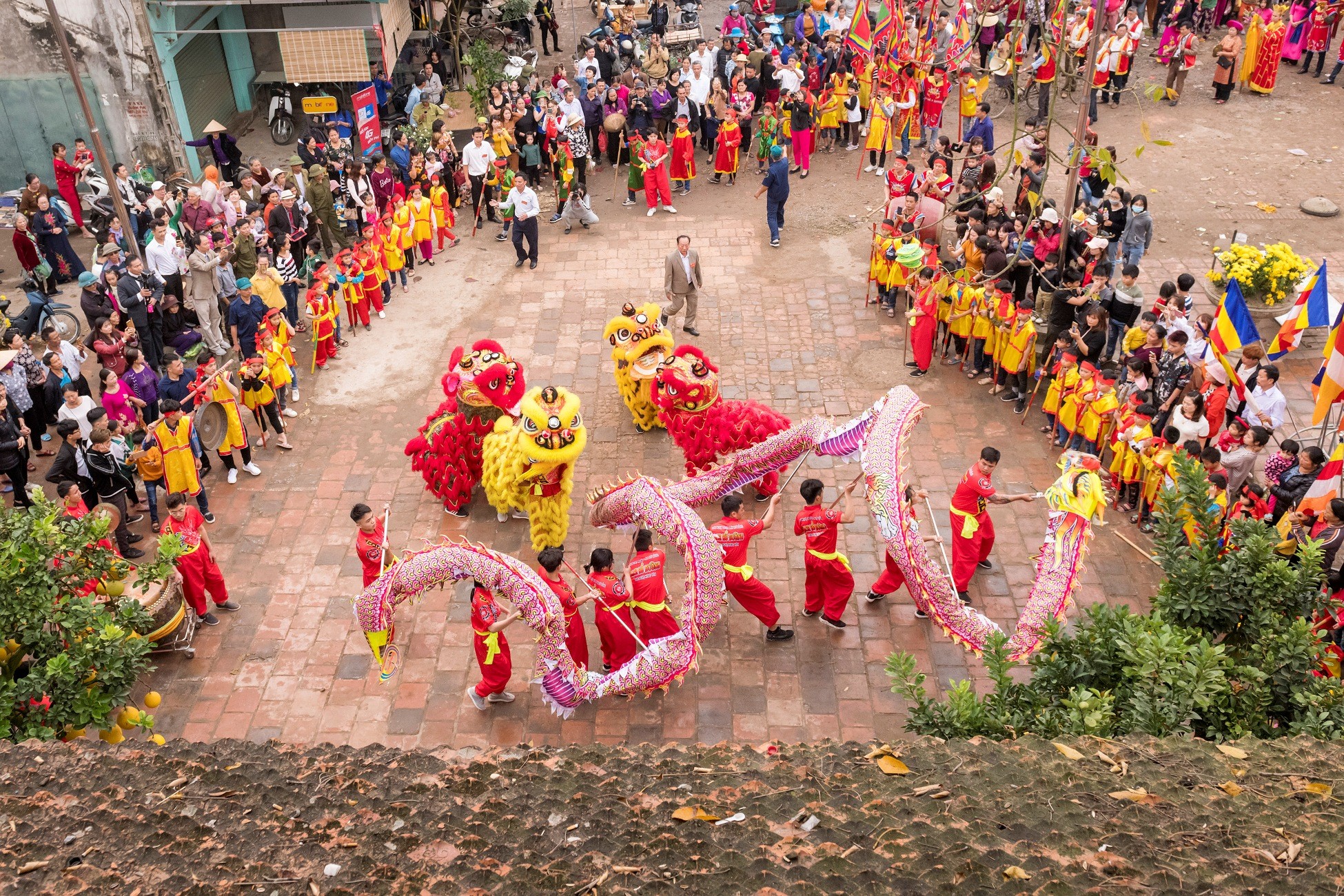 Lễ hội làng Nôm (xã Đại Đồng, huyện Văn Lâm). Ảnh: Phùng Nguyện