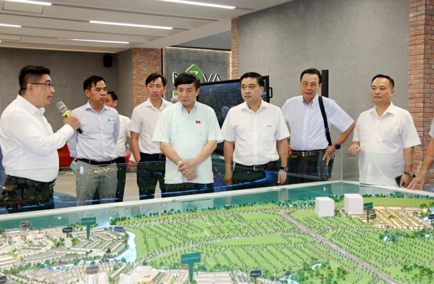 Đoàn Quốc hội khảo sát dự án Aqua City của Novaland