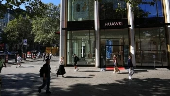 Đức tuyên bố loại bỏ dần linh kiện của Huawei và ZTE