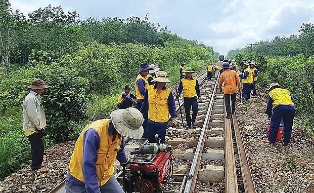 Đề xuất chi 2.300 tỷ đồng nâng cấp các ga đầu mối và ga liên vận quốc tế