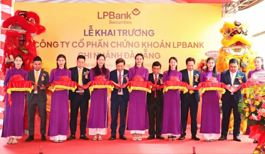 Chứng khoán LPBank khai trương chi nhánh Đà Nẵng