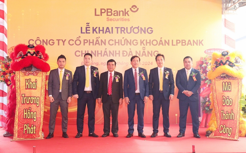 Chứng khoán LPBank khai trương chi nhánh Đà Nẵng