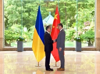 Ngoại trưởng Trung Quốc kêu gọi giải pháp chính trị cho khủng hoảng Ukraine