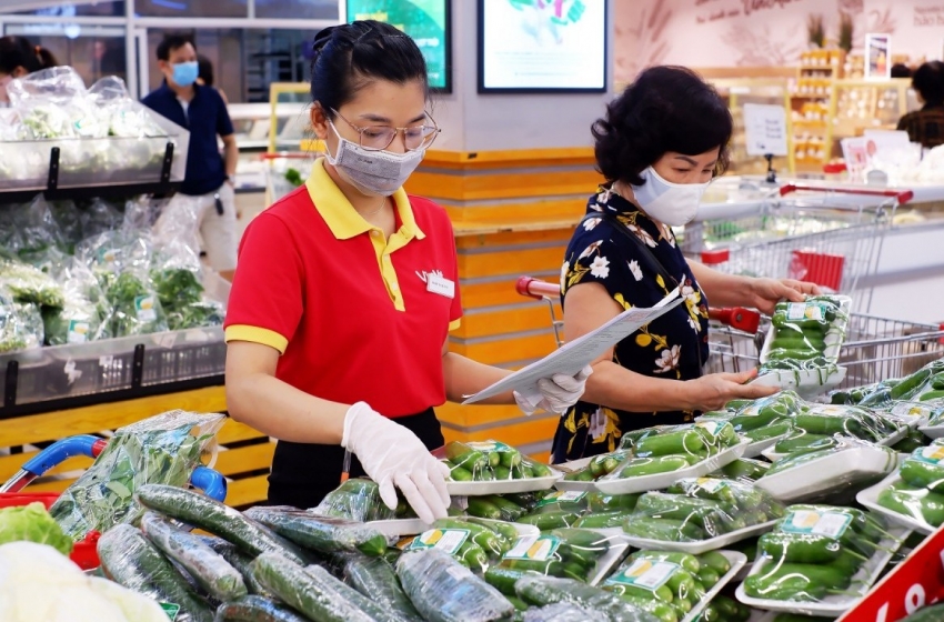 Triển vọng ngành hàng tiêu dùng thiết yếu và cơ hội của Vinamilk, Masan