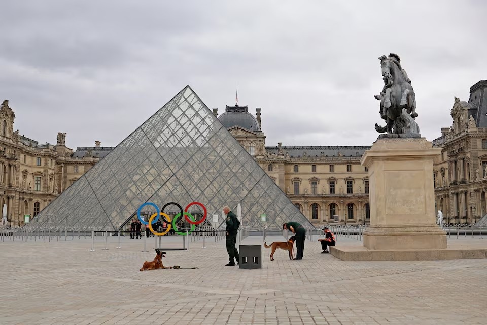 Olympic Paris 2024 khai mạc độc đáo trên sông Seine