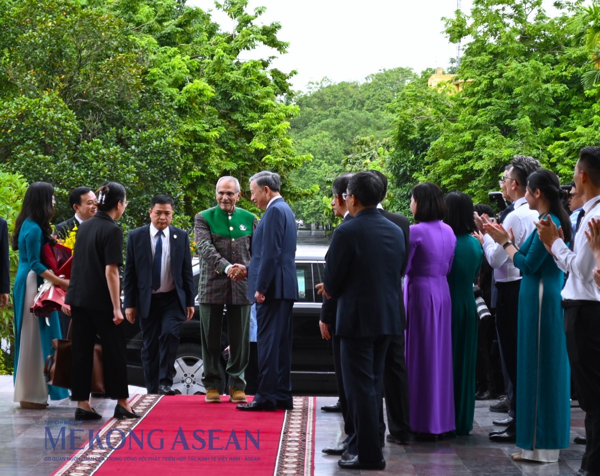 Chủ tịch nước Tô Lâm và Tổng thống Timor Leste thăm Bảo tàng Hồ Chí Minh