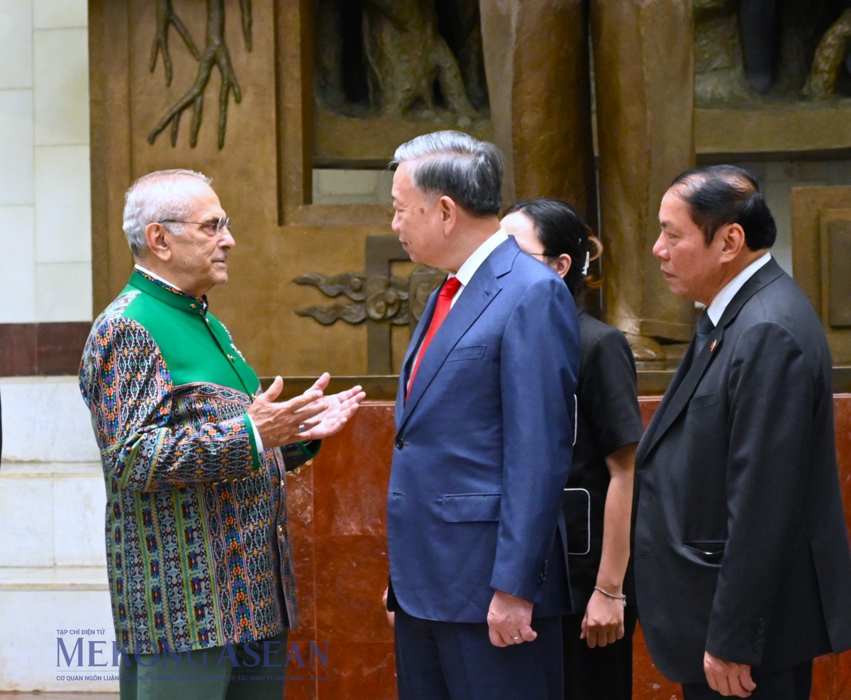 Chủ tịch nước Tô Lâm và Tổng thống Timor Leste thăm Bảo tàng Hồ Chí Minh