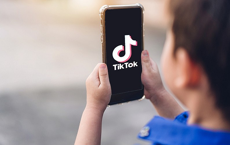 TikTok bị kiện vì đã thu thập dữ liệu cá nhân của hàng triệu trẻ em dưới 13 tuổi mà không có sự đồng ý của phụ huynh.