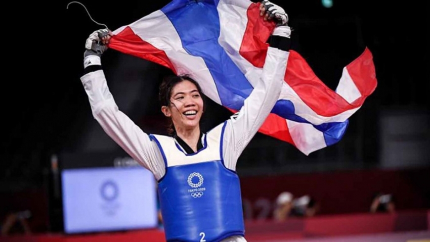 Nữ võ sĩ Thái Lan bảo vệ thành công tấm huy chương vàng tại Olympic Paris