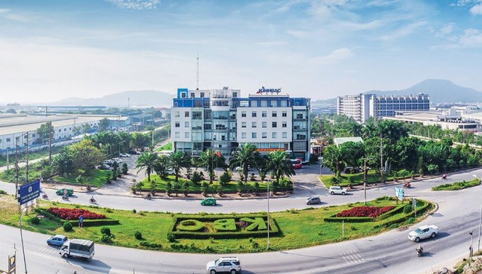 CEO một doanh nghiệp bất động sản có thu nhập 17 tỷ đồng năm 2023