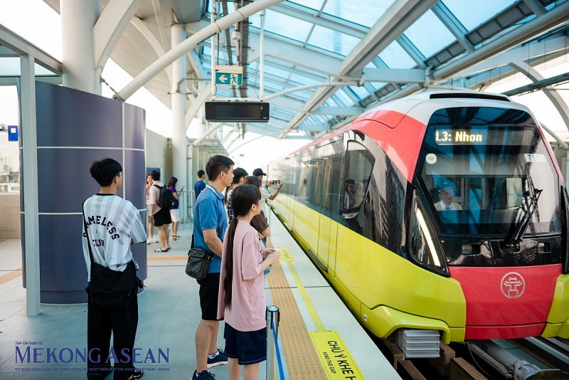 Hà Nội sẽ tạm ngưng hai tuyến metro nếu gió bão quá cấp 8