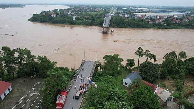 Hoàn thành xây dựng cầu Phong Châu mới chậm nhất trong năm 2025