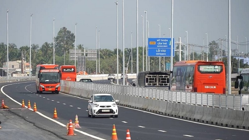 Chấp thuận bổ sung thêm hạng mục, tăng tổng mức đầu tư cao tốc Mỹ Thuận - Cần Thơ