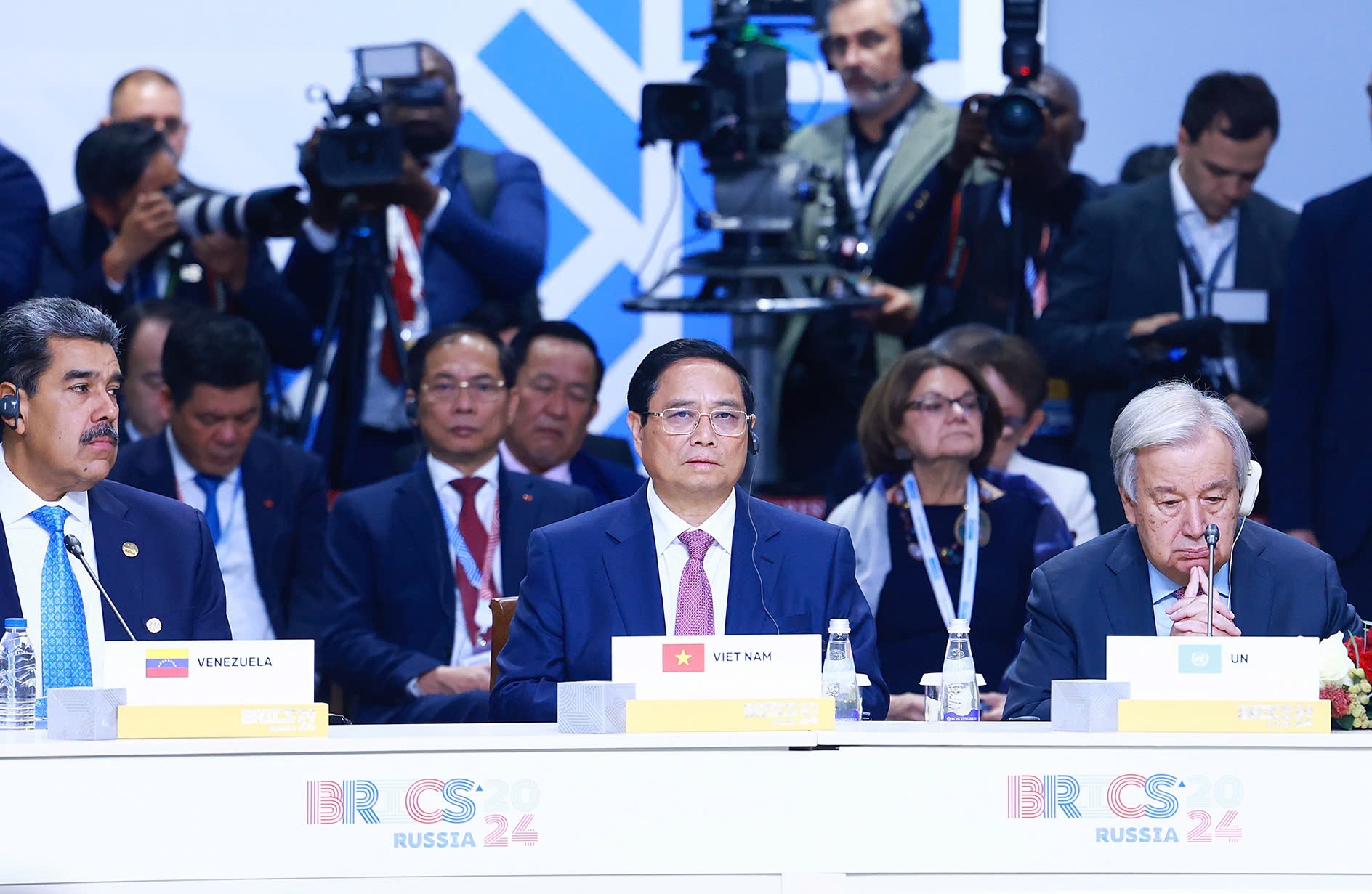 Thủ tướng Phạm Minh Chính dự phiên toàn thể Hội nghị các Nhà lãnh đạo BRICS mở rộng năm 2024 