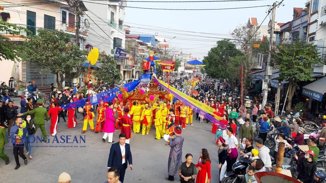 Lễ hội truyền thống đền Tranh được Bộ Văn hóa, Thể thao và Du lịch đưa vào danh mục di sản văn hóa phi vật thể quốc gia năm 2022 và Di tích kiến trúc nghệ thuật quốc gia đền Tranh cũng đã được UBND tỉnh Hải Dương công nhận là điểm du lịch năm 2023.