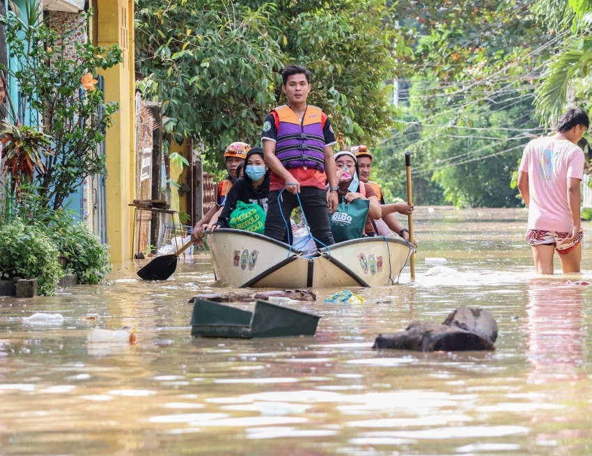 Philippines phát cảnh báo cao nhất về siêu bão Usagi