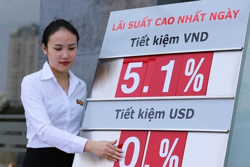 Nhiều ng&acirc;n h&agrave;ng ồ ạt tăng l&atilde;i suất hấp dẫn trong năm 2022