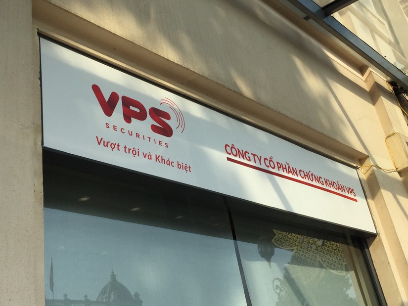 VPS bất ngờ chiếm lĩnh thị phần m&ocirc;i giới năm 2021.