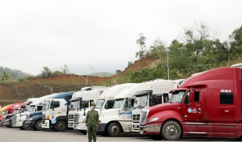 Quảng Ninh thông báo tạm ngừng tiếp nhận xe hàng hóa