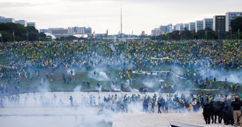 Bạo loạn tại thủ đô Brazil, người biểu tình xông vào Tòa nhà Quốc hội