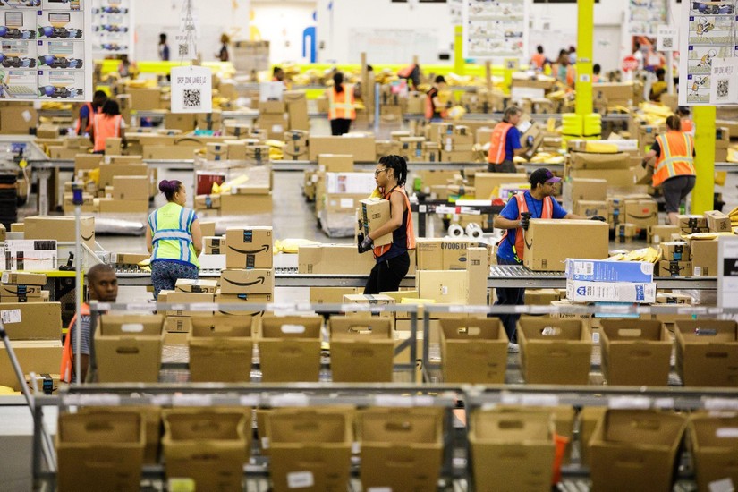 Gi&aacute; trị b&aacute;n h&agrave;ng v&agrave; xuất khẩu online của Việt Nam tr&ecirc;n Amazon đ&atilde; tăng hơn 45%.