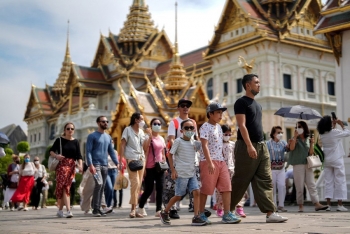 HSBC: &apos;ASEAN có vị thế tốt để tăng trưởng mạnh khi Trung Quốc tái mở cửa&apos;