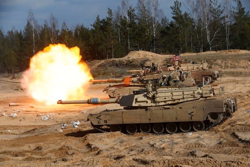 Mỹ tuy&ecirc;n bố sẽ cung cấp cho Ukraine 31 xe tăng M1 Abrams. Ảnh: Reuters