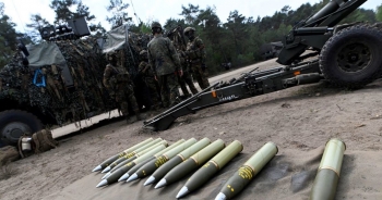 NATO muốn tăng sản xuất đạn dược vì Ukraine tiêu thụ quá nhanh