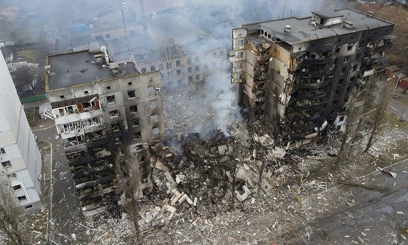 Cơ sở hạ tầng bị ph&aacute; hủy trong chiến sự tại Borodyanka, t&acirc;y bắc Kiev, Ukraine. Ảnh: Reuters