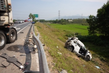 Thủ tướng yêu cầu làm rõ nguyên nhân vụ tai nạn trên cao tốc Cam Lộ - La Sơn