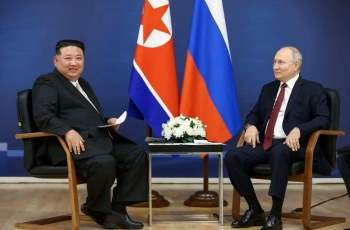 Tổng thống Nga Putin tặng ô tô cho nhà lãnh đạo Triều Tiên