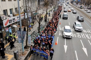 Chính phủ Hàn Quốc ra tối hậu thư cho các bác sĩ đang biểu tình
