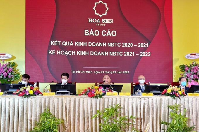 Ban l&atilde;nh đạo Hoa Sen đưa kế hoạch lợi nhuận thận trọng trong năm 2022.