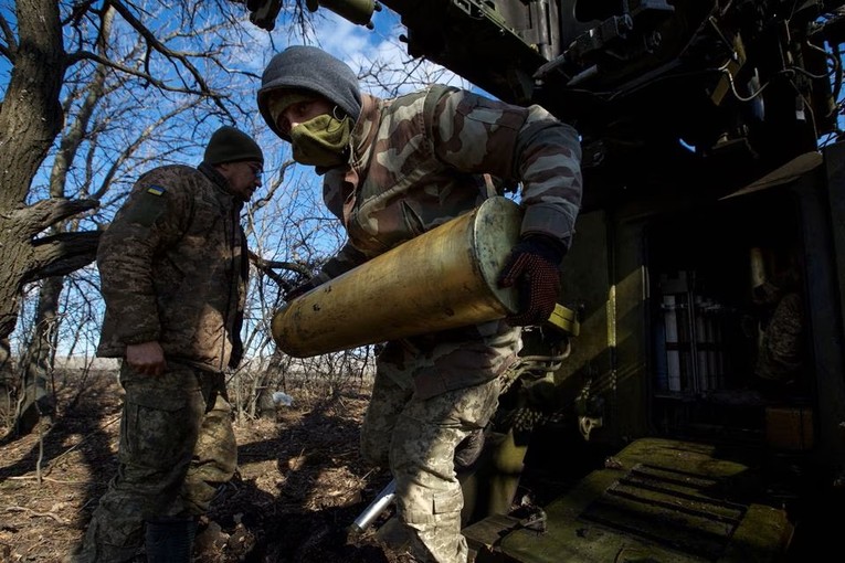 Lực lượng Nga v&agrave; Ukraine đang giao tranh &aacute;c liệt tr&ecirc;n mặt trận Bakhmut. Ảnh: Reuters