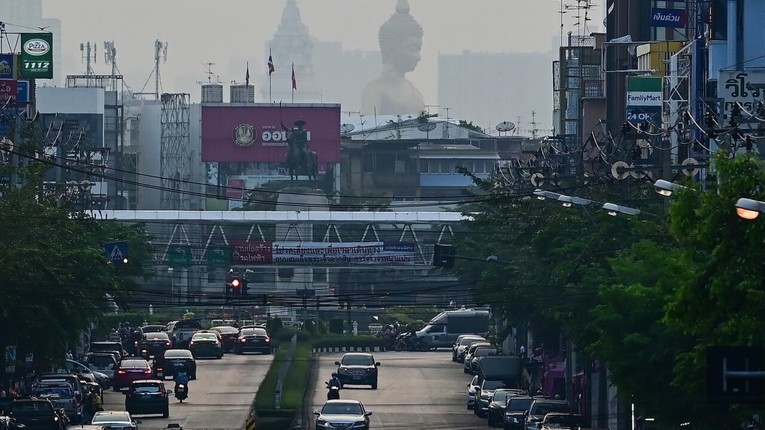 200.000 người nhập viện trong tuần v&igrave; &ocirc; nhiễm kh&ocirc;ng kh&iacute; tại Th&aacute;i Lan ảnh 1