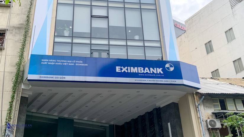 Theo phương &aacute;n đề ra, Eximbank sẽ ph&aacute;t h&agrave;nh th&ecirc;m 265,6 triệu cổ phiếu EIB với tỷ lệ 18%, dự kiến n&acirc;ng tổng vốn điều l&ecirc;n 17.469,6 tỷ đồng. Ảnh: V&otilde; Quyền