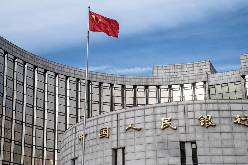 Trụ sở Ng&acirc;n h&agrave;ng Nh&acirc;n d&acirc;n Trung Quốc (PBOC) tại Bắc Kinh. Ảnh: Bloomberg