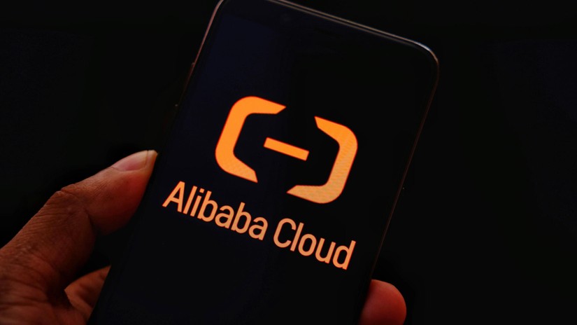 Alibaba giảm gi&aacute; hơn 100 dịch vụ đ&aacute;m m&acirc;y tại Trung Quốc
