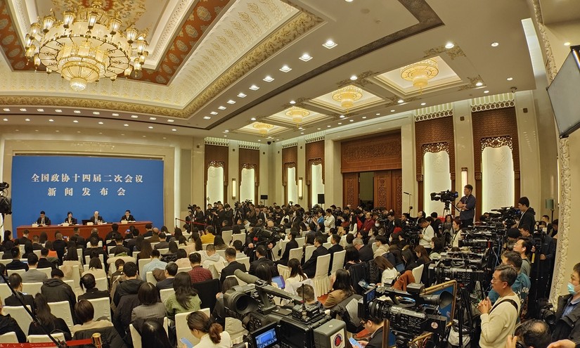 Họp b&aacute;o kỳ họp thứ hai Ủy ban to&agrave;n quốc Hội nghị hiệp thương ch&iacute;nh trị nh&acirc;n d&acirc;n Trung Quốc (CPPCC) lần thứ 14 tại Đại lễ đường Nh&acirc;n d&acirc;n ở Bắc Kinh ng&agrave;y 3/3/2024. Ảnh: VCG