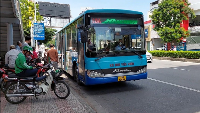 Ảnh minh họa: Xe bus H&agrave; Nội.