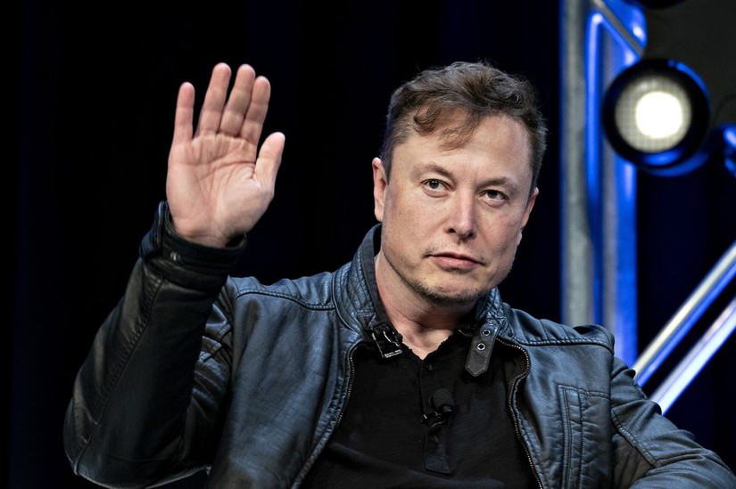 Tỷ ph&uacute; Elon Musk đ&atilde; từ chối lời đề nghị tham gia hội đồng quản trị của nền tảng x&atilde; hội Twitter. Ảnh: Bloomberg