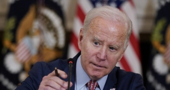 Tổng thống Mỹ Joe Biden cảnh báo nguy cơ tiềm ẩn của AI