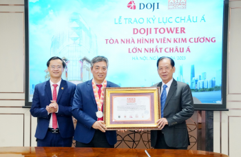 DOJI Tower nhận giải thưởng Tòa nhà hình viên kim cương lớn nhất châu Á