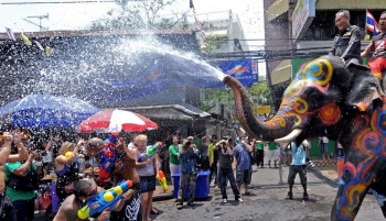 Gần một nửa dân số Bangkok sẽ đi du lịch trong dịp lễ Songkran