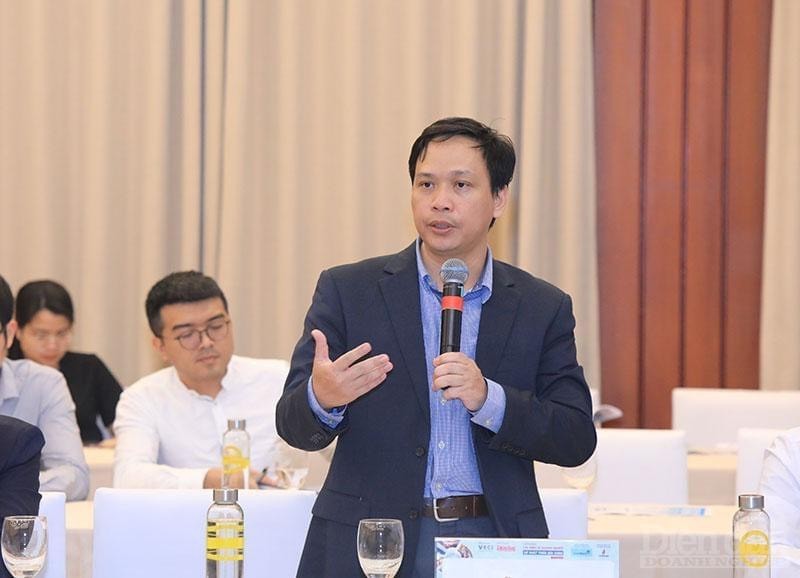 TS. Nguyễn Quốc Việt, Ph&oacute; Viện trưởng Viện Nghi&ecirc;n cứu kinh tế v&agrave; ch&iacute;nh s&aacute;ch, Đại học Kinh tế, Đại học Quốc gia H&agrave; Nội