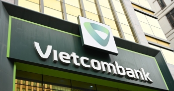 Vietcombank: Giữ vững ngôi vương lợi nhuận ngành, một chỉ tiêu nợ tăng 6 lần