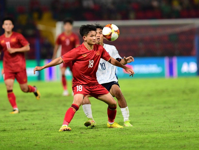 SEA Games 32: U22 Việt Nam c&oacute; chiến thắng đầu ti&ecirc;n trước U22 L&agrave;o