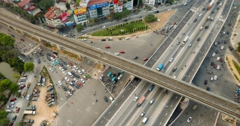 Phương tiện nào được lưu thông trên hai nhánh cầu vượt thép Mai Dịch